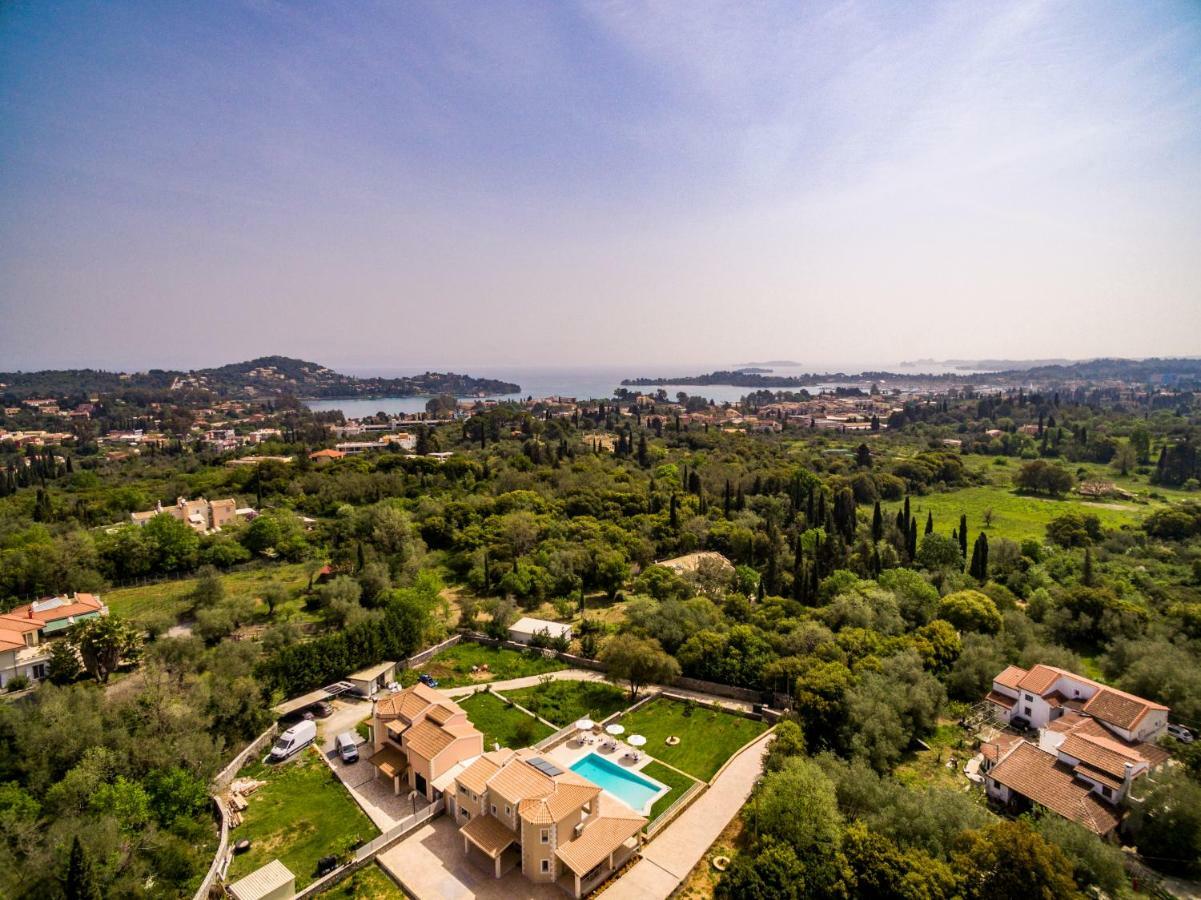 Villa Johnnie Pouládes Dış mekan fotoğraf